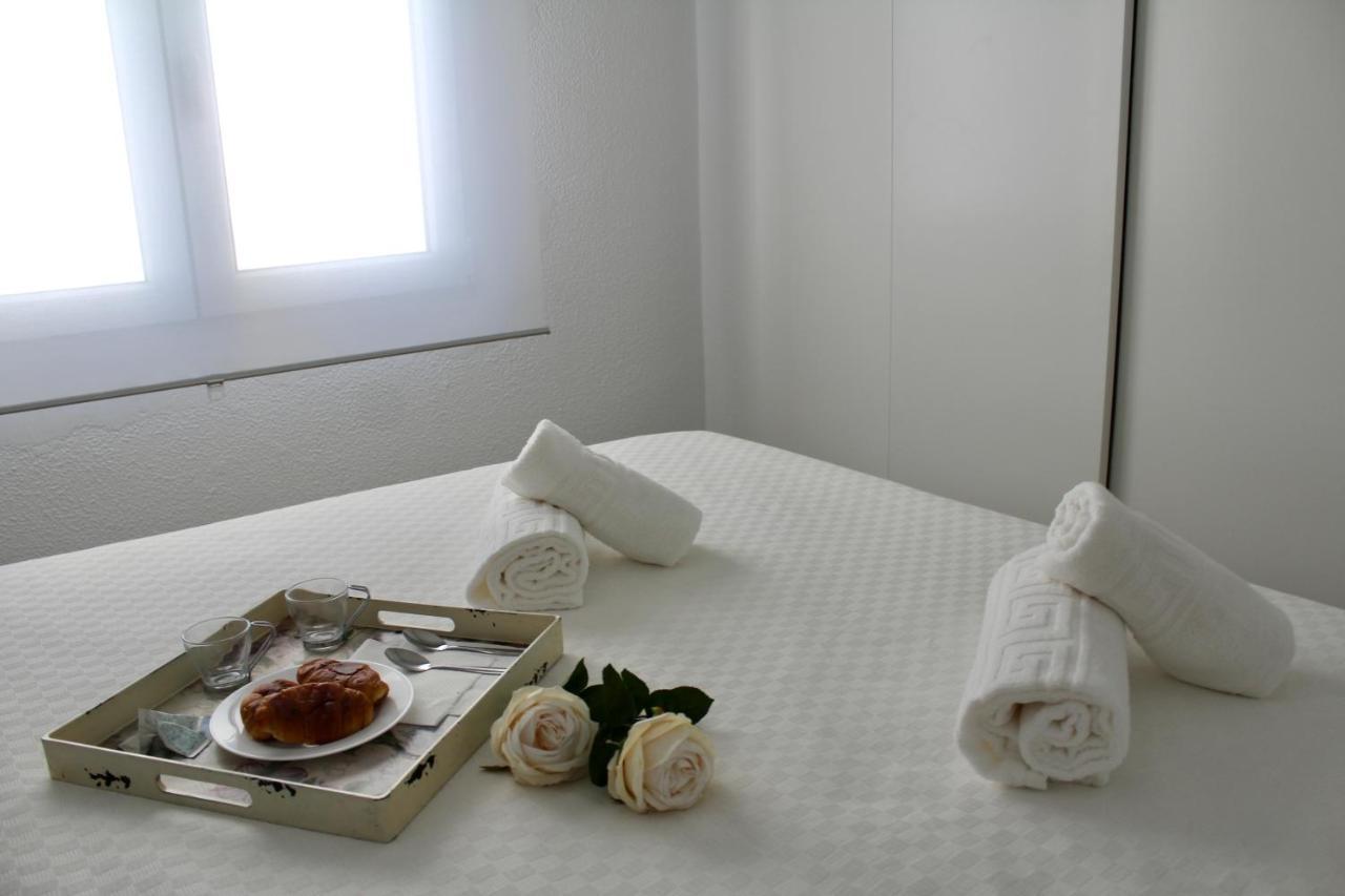 Wish Suite Campana De Sevilla Esterno foto